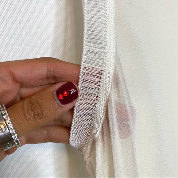 VINCE sheer off-white fancy top ๐ค - Picture 7 of 11